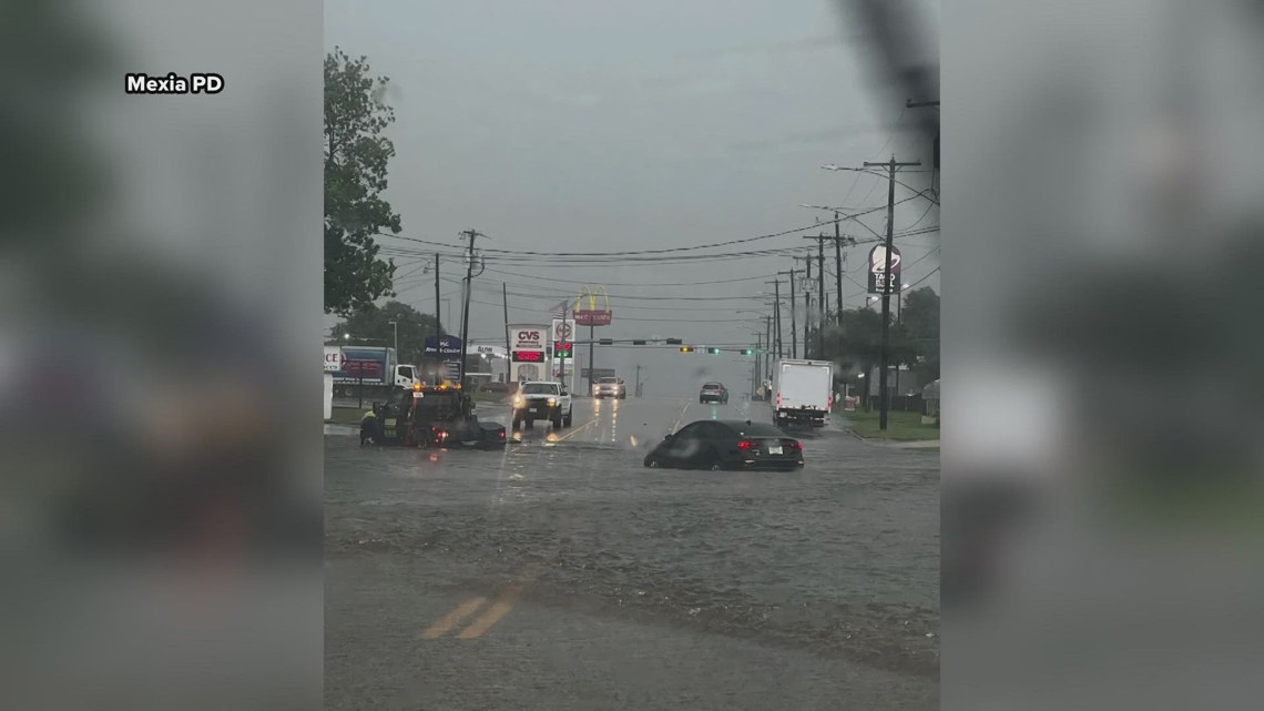 Overnight flood waters in Mexia to cause delays [Video]