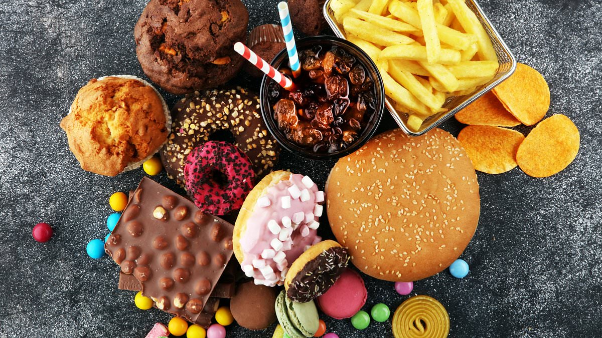 Revealed: The 21 ultra-processed foods you need to avoid and the ones that are actually healthy, according to a 30-year study [Video]