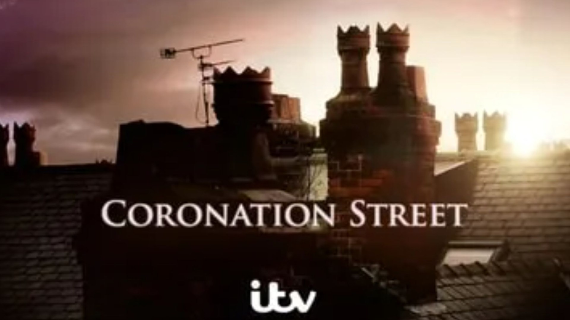 Real life Coronation Street couple in shock spilt after two years of dating [Video]