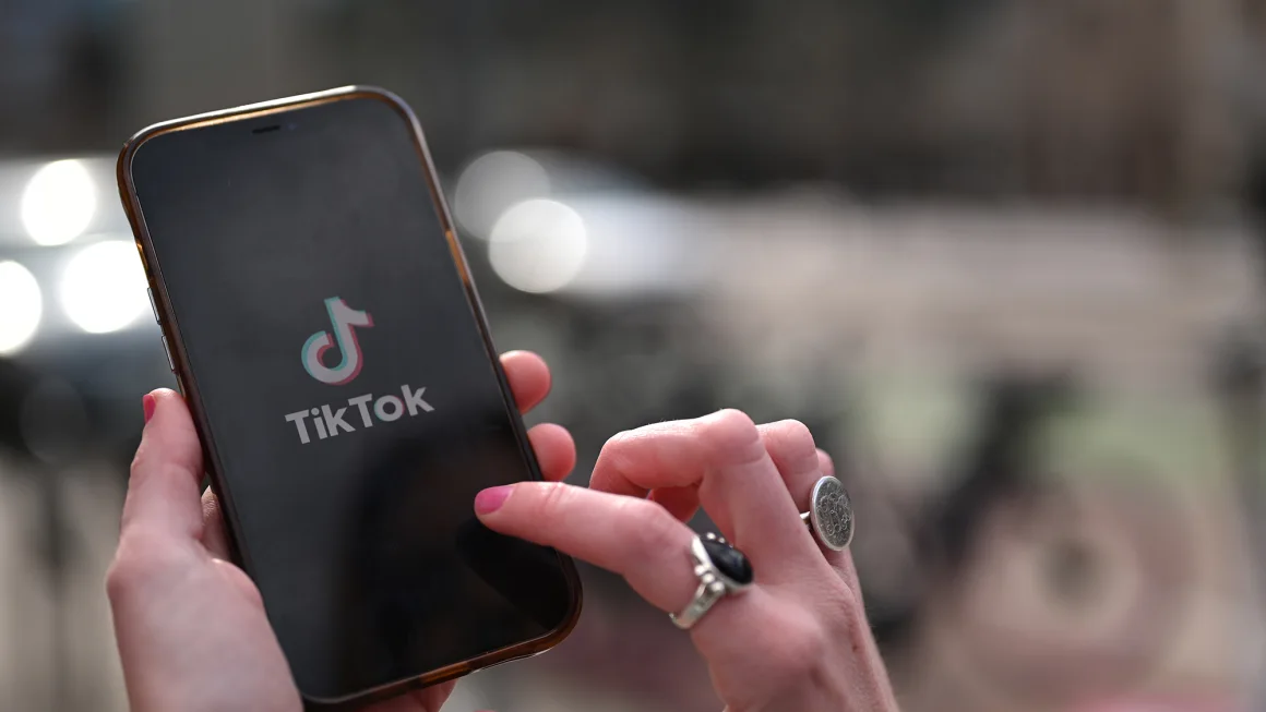 France imposes curfew, bans TikTok after 4 die in riot [Video]