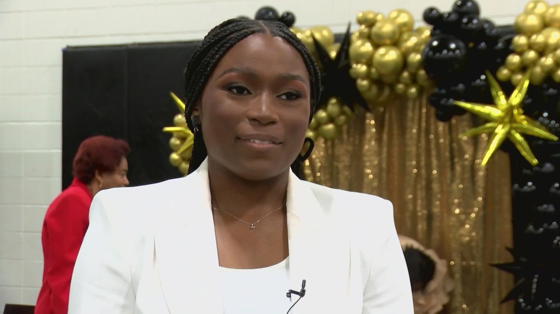 High school student accepted into 231 colleges and universities [Video]