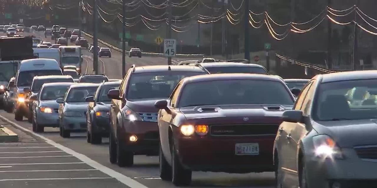 Tips for traveling during busiest Memorial Day weekend in years [Video]