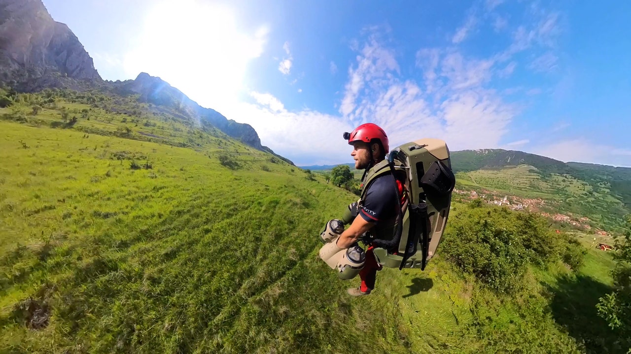 Paramedic uses jet suit to scale mountain in 2 minutes [Video]