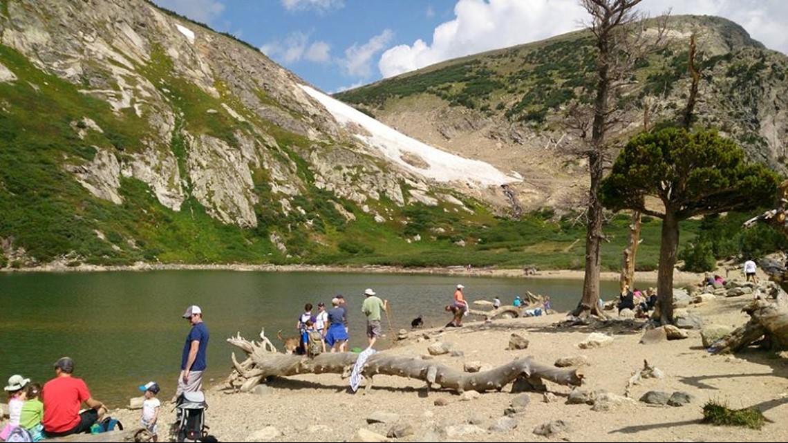 Man killed in fall at St. Mary’s Glacier [Video]