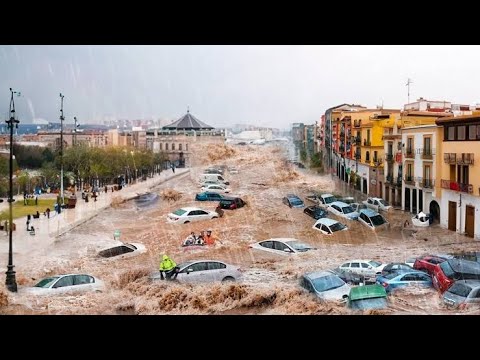 10 Terrifying Natural Disasters Caught on Camera [Video]