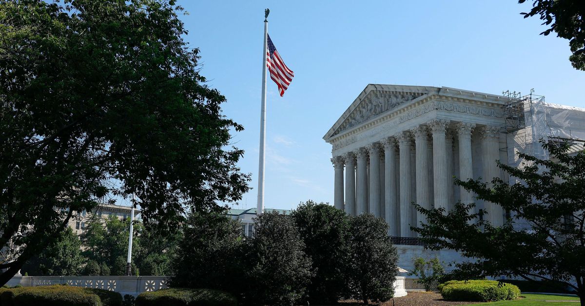 Supreme Court appears to side with Biden admin in abortion case, according to draft briefly posted on website [Video]
