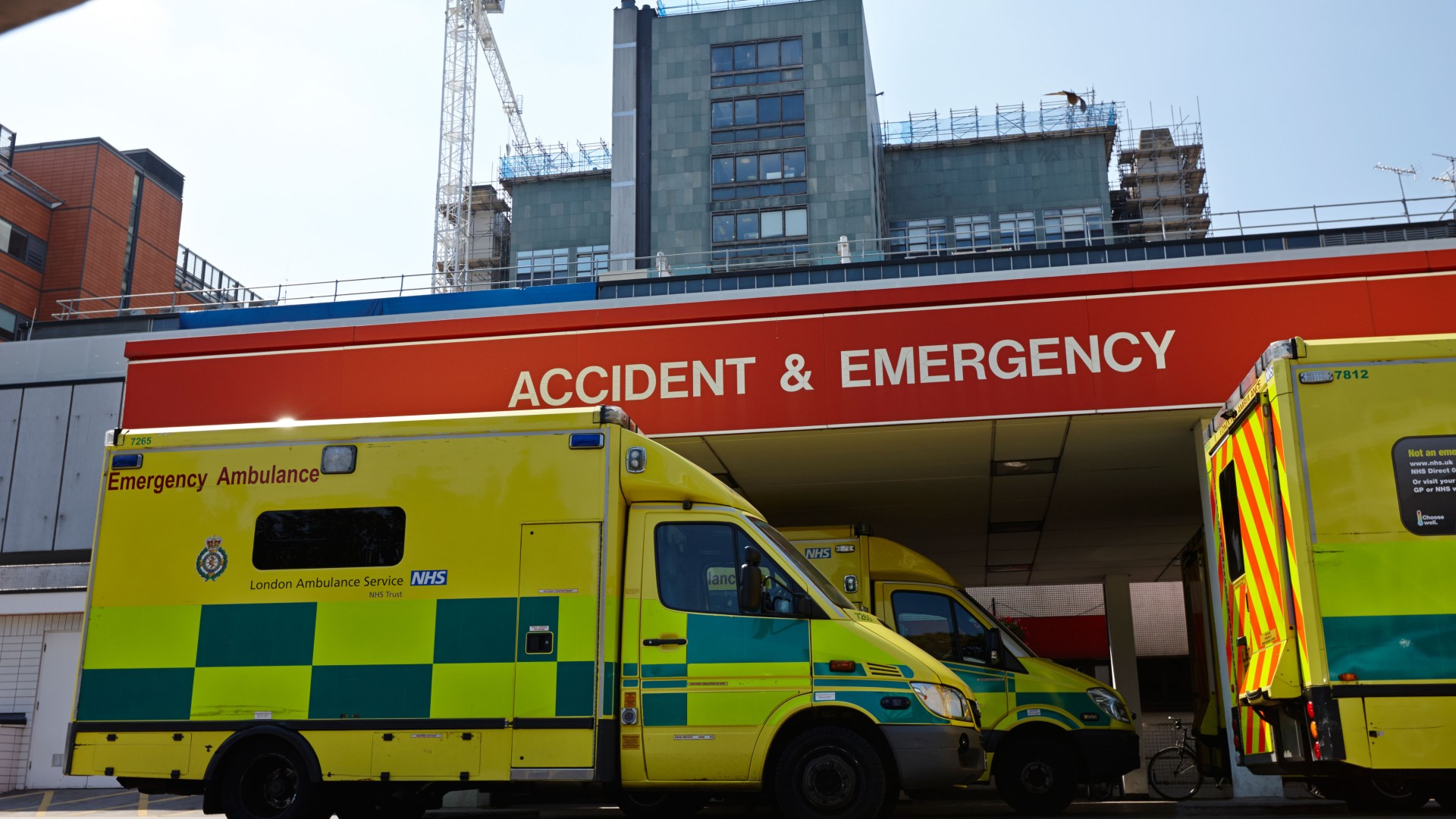 Worst NHS ambulance delays laid bare as critical patients forced to wait 10 hours and others more than two days for care [Video]