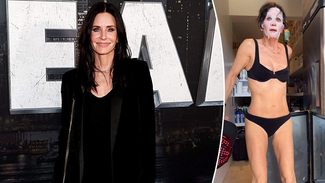 ‘Friends’ star Courteney Cox crawls out of a freezer in bikini and face mask [Video]