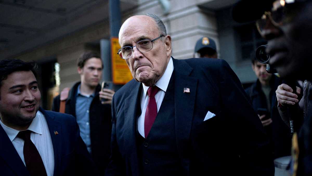 Giuliani proposes leaving bankruptcy as creditors ask for a trustee to control his assets [Video]
