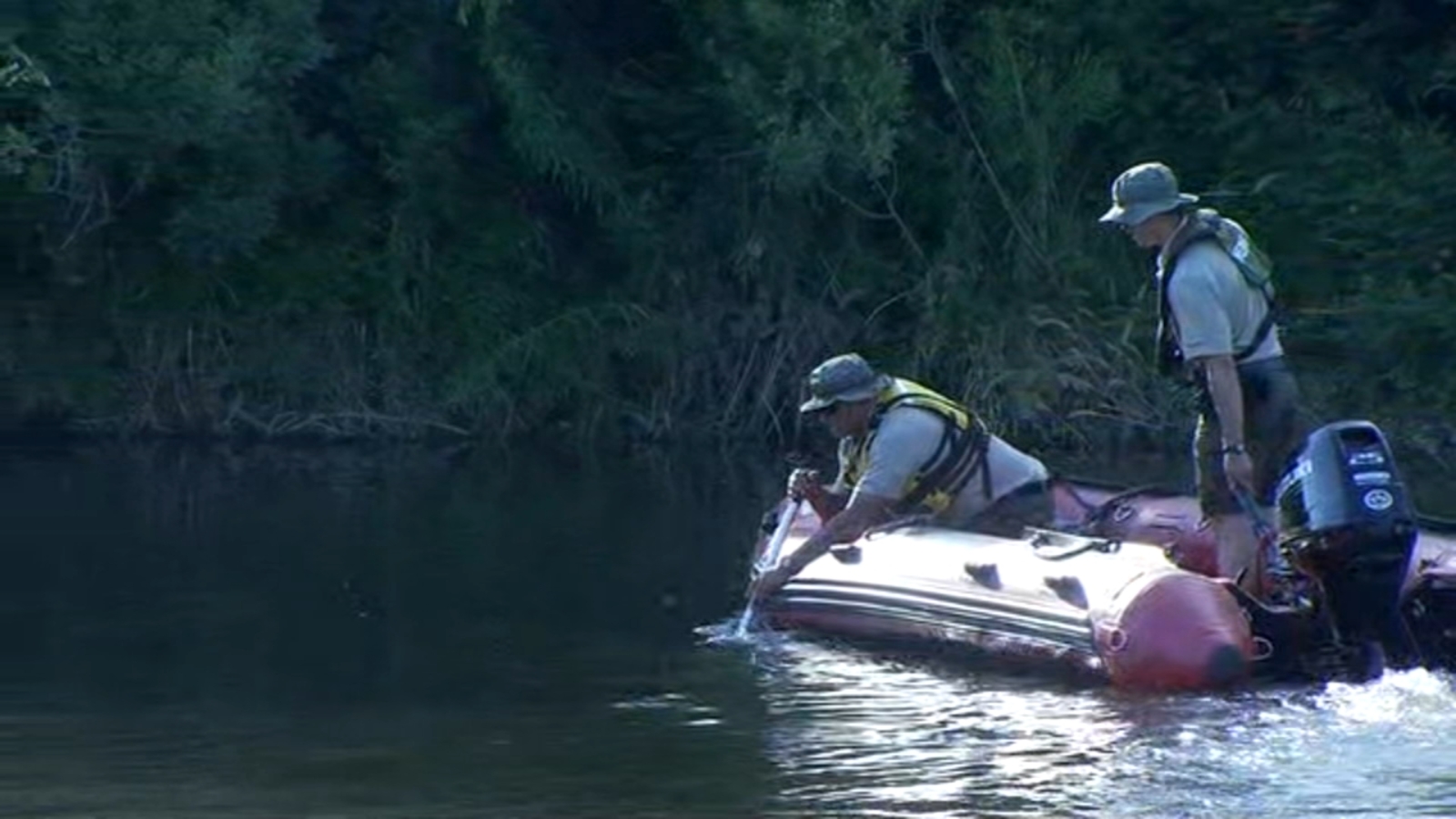 1 dead, 2 hospitalized after water rescue effort at Skaggs Bridge Park in Fresno County [Video]