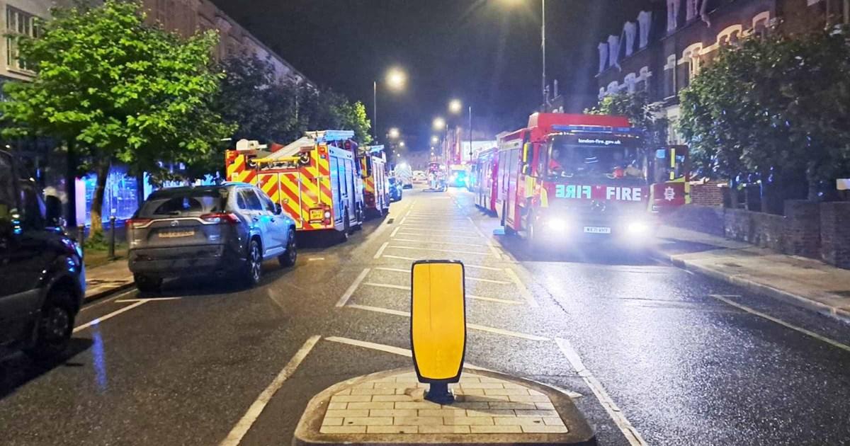 Five hurt and flats evacuated after ‘chemical incident’ in Fulham | UK News [Video]