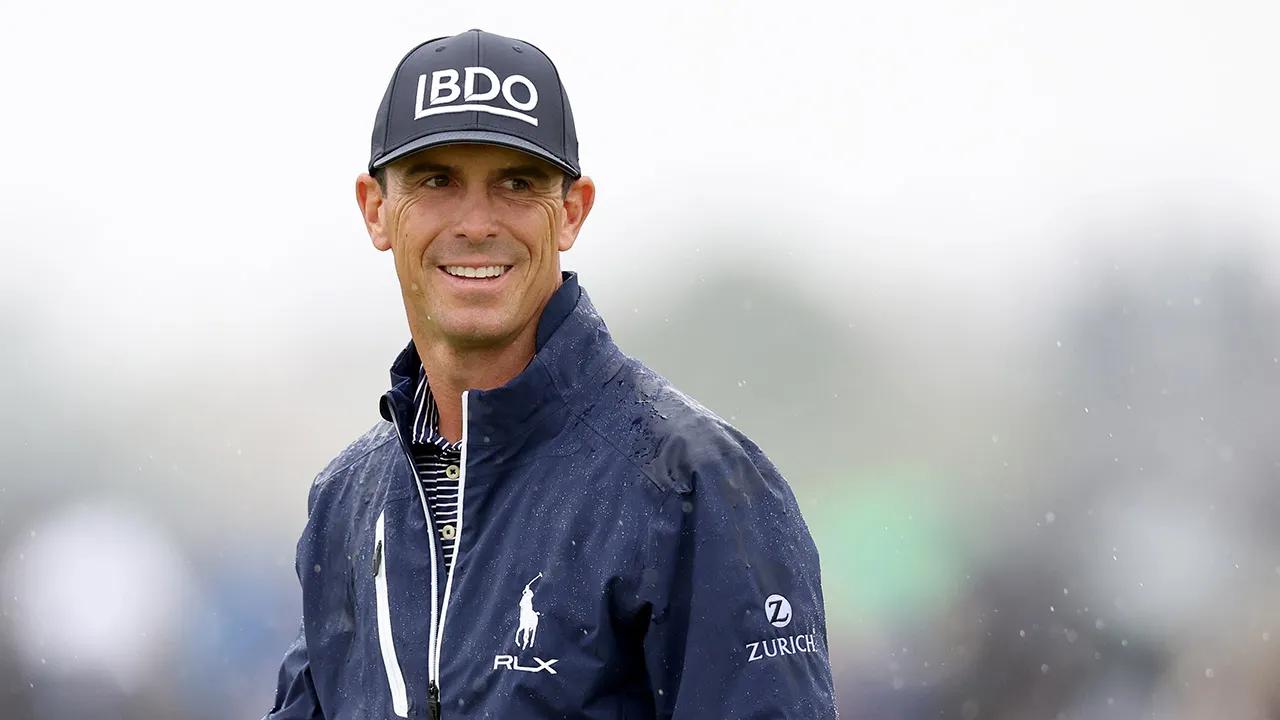 Billy Horschel steals the show at British Open, surges to top of the leaderboard in harsh conditions [Video]