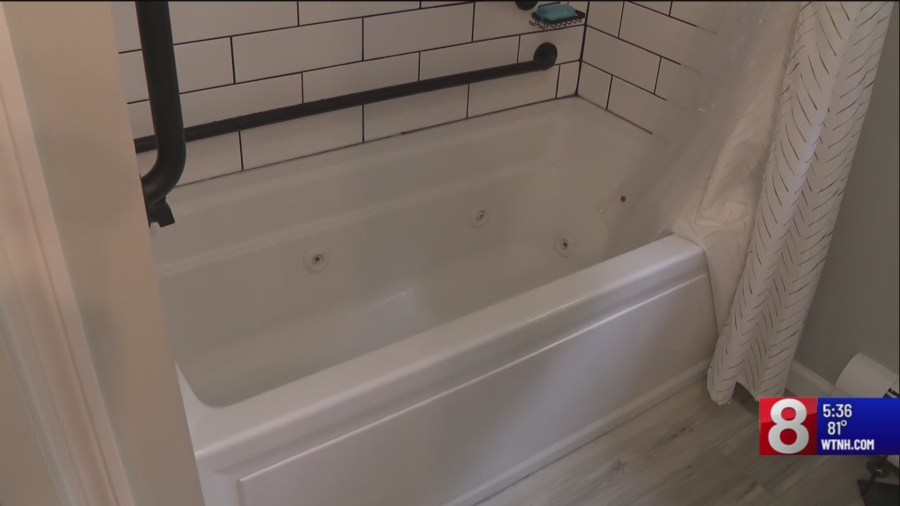 Plantsville veteran gets free bathroom renovation [Video]