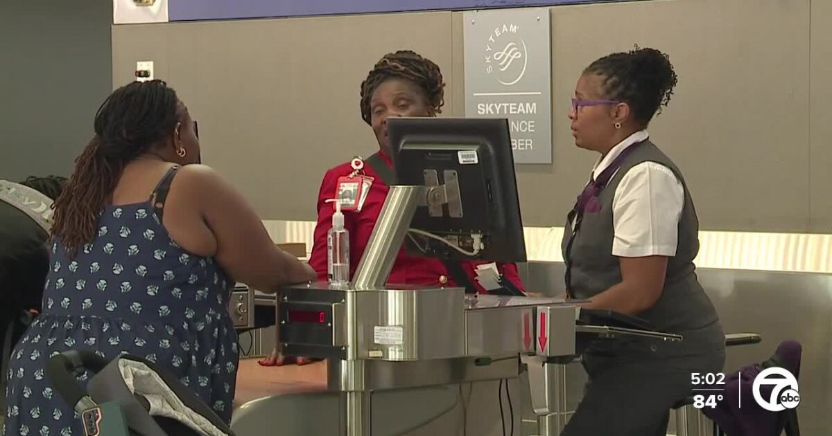 Delta Air Lines working to get travelers home as IT issues persist [Video]