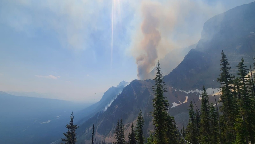 A new fire is burning in Banff National Park [Video]