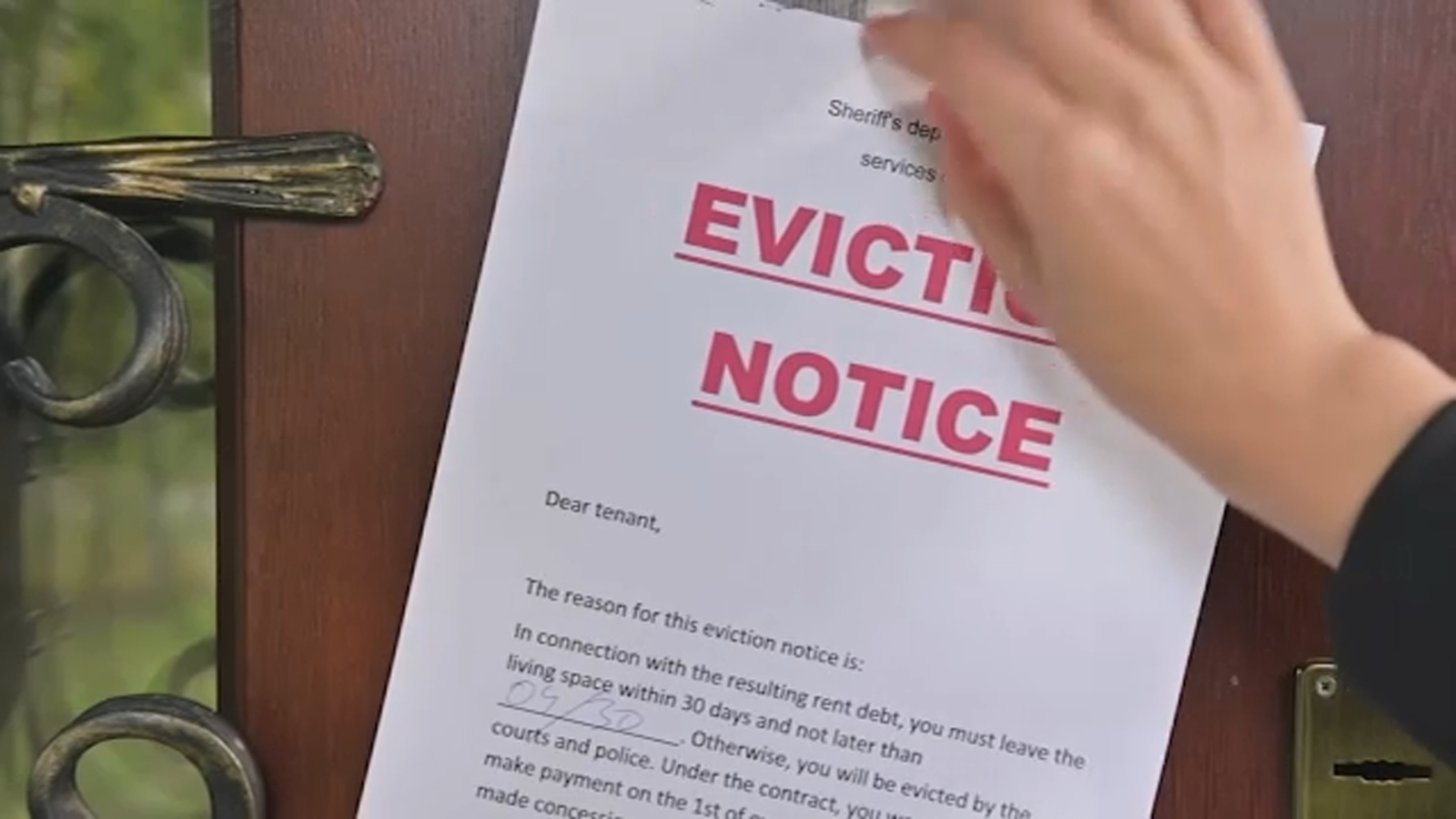 As times get tough, more people using crowdsourcing fundraisers for emergency evictions [Video]