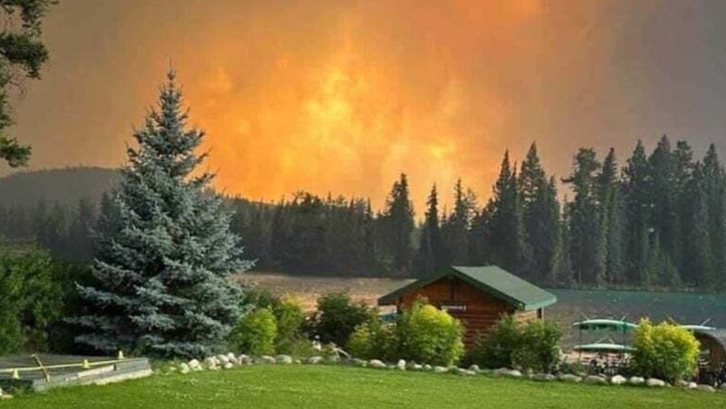 What you need to prepare in case of a wildfire evacuation [Video]
